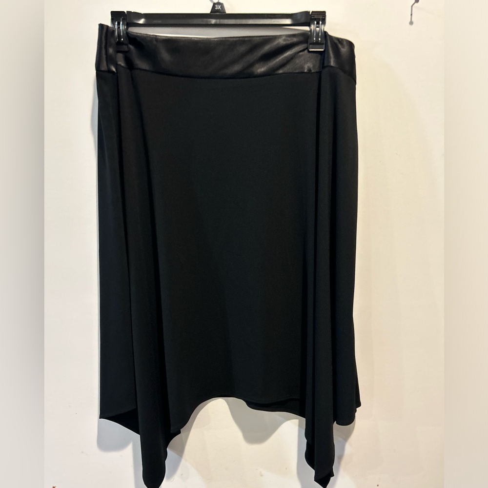 Women’s midi skirt